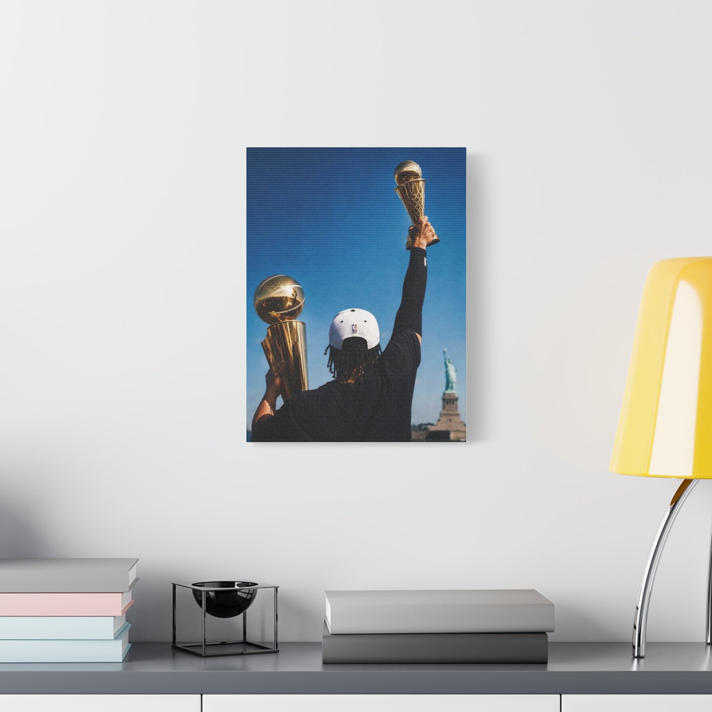 Jalen Brunson - New York Knicks Basketball Championship Player Holding Trophies with Statue of Liberty Print Classic Canvas